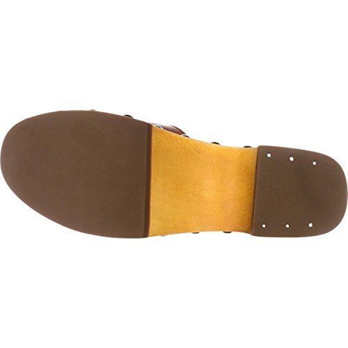 Saddle