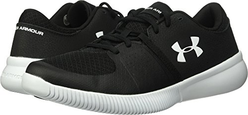 Black (001)/Black