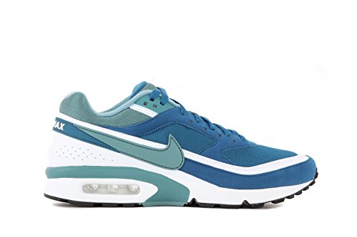Grey Jade/White